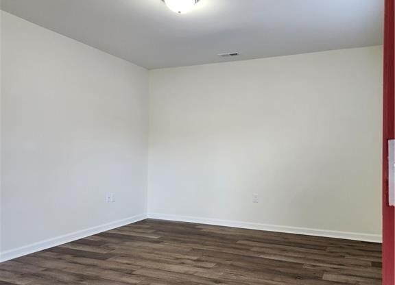 6032 BROOKWOOD DR
