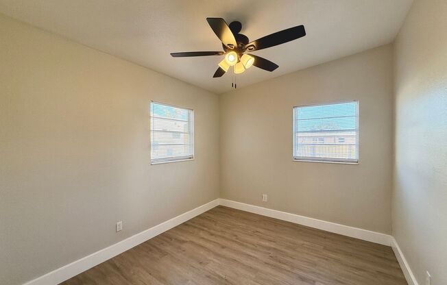 3 beds, 1 bath, $1,895, Unit Unit A