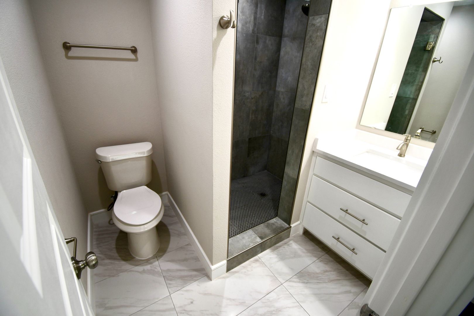Beautifully remodeled 4 bedroom, 3 Bath