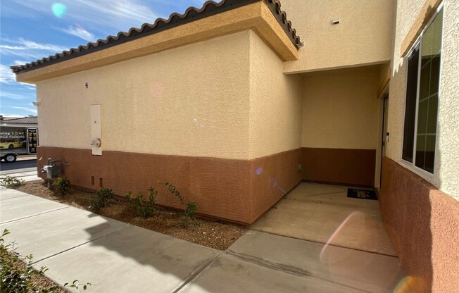 1418 PINK DAWN DR