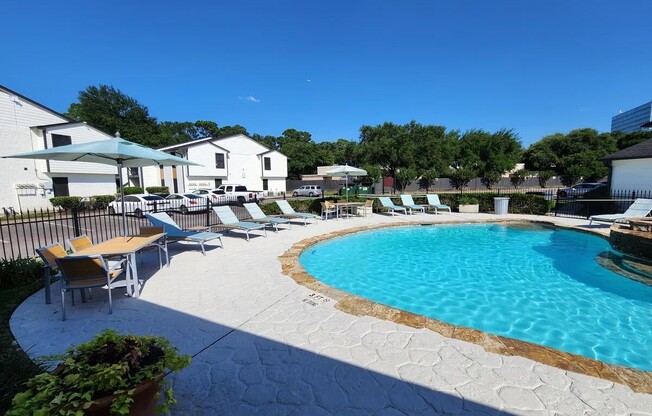 Cali Crossing Apartments