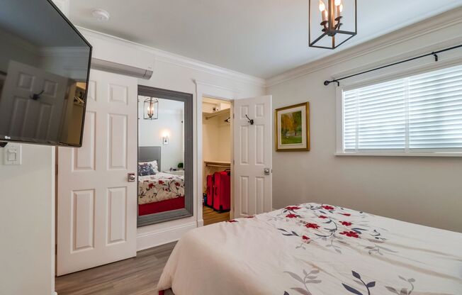 2 beds, 1 bath, $4,900, Unit UNIT B