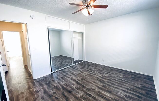 2 beds, 1 bath, $2,145, Unit 091#14