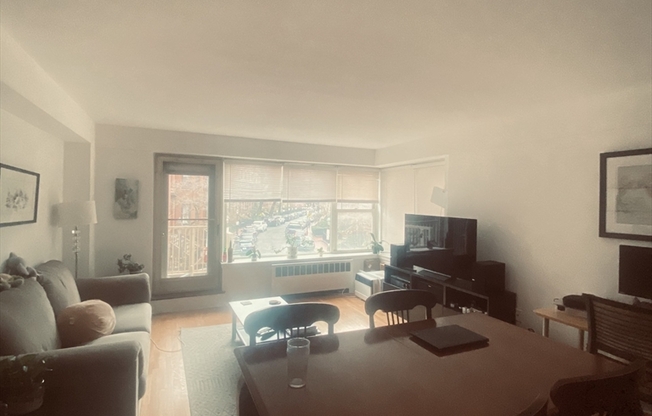 145 Pinckney St.