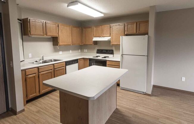 1 bed, 1 bath, 600 sqft, $775, Unit 312