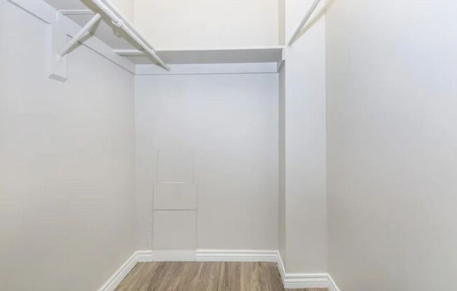 1 bed, 1 bath, 600 sqft, $759, Unit 117