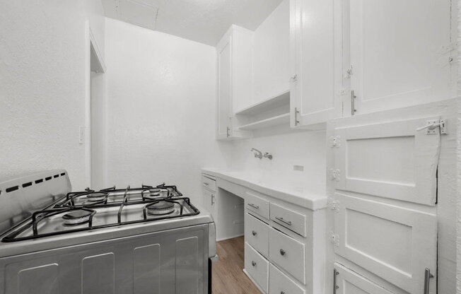 4144 W Adams Blvd