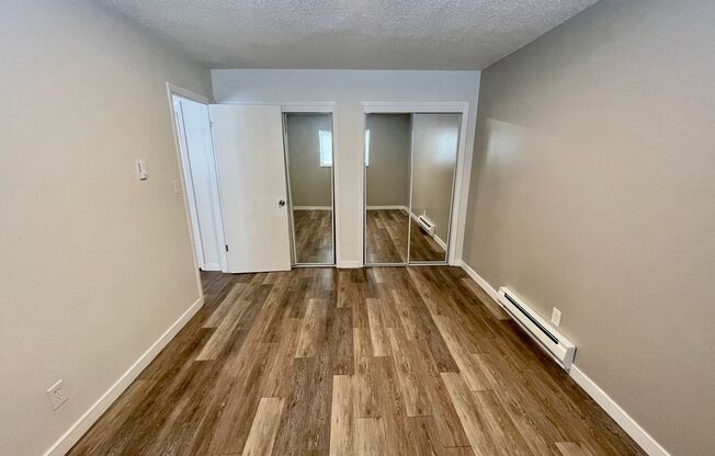 1 bed, 1 bath, 800 sqft, $1,000, Unit 4