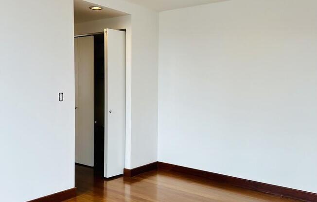 2 beds, 2.5 baths, 1,392 sqft, $9,000, Unit 12D