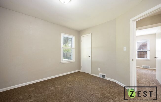 3 beds, 1 bath, $1,300