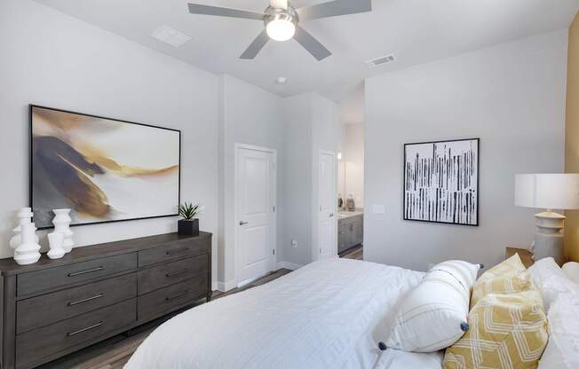 Primary bedroom at Avilla Oakridge in Forney, TX.