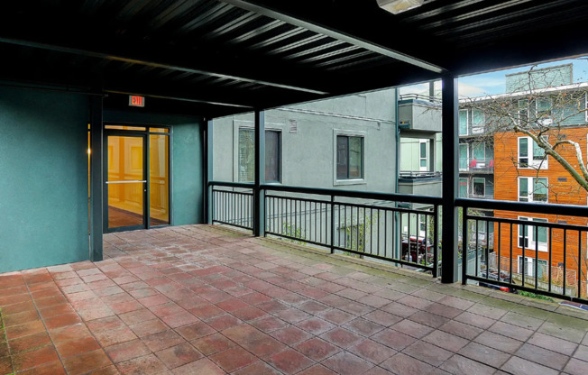 2 beds, 2 baths, $2,695, Unit # 204