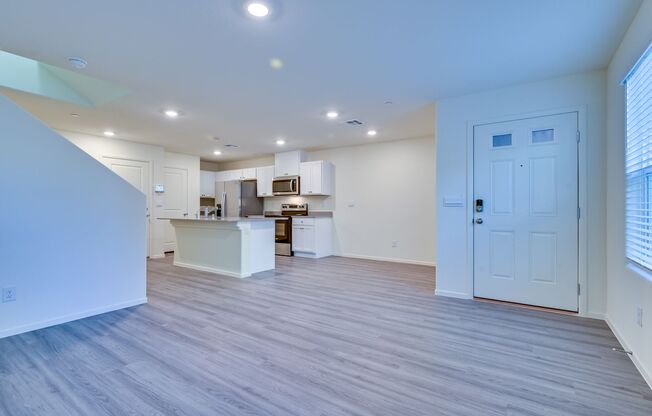 SW!! Southern Highlands!!! Brand New Never Lived in Townhouse!!! Gated!!! 2 Car Garage, All Appliances!!!  TankLess Water Heater!!