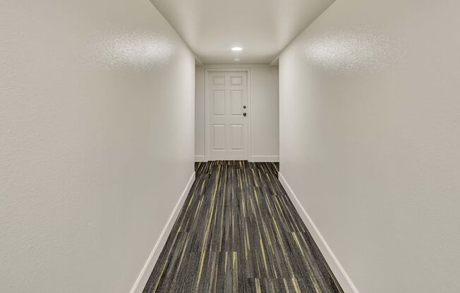 La Maisonnette Hallway