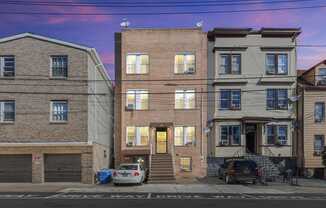 616 10 ST