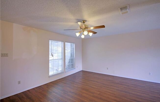 Stately 2 Story Condo In North Austin Located In The Coppertree Condominiums.