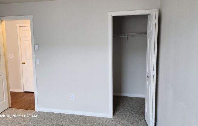 1 bed, 1 bath, 817 sqft, $1,475, Unit 9117