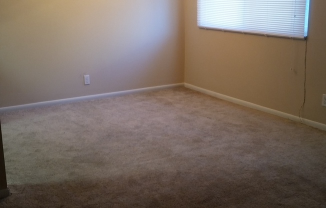 2 beds, 2 baths, 1,075 sqft, $1,295, Unit 112
