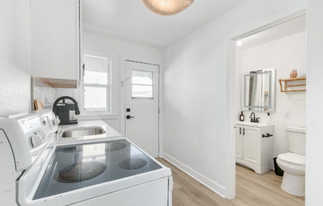 805 4 AVE N
