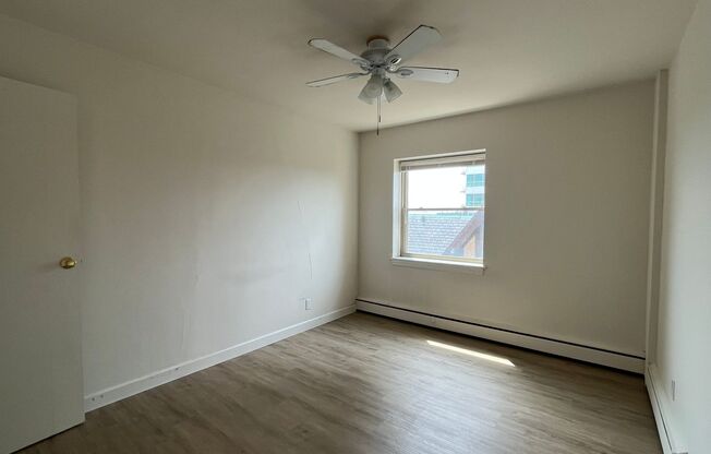 1 bed, 1 bath, $1,195, Unit 606