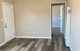 2 beds, 1 bath, $1,150