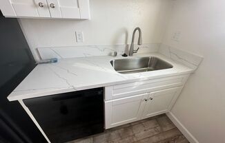 1 bed, 1 bath, 595 sqft, $1,875, Unit 208