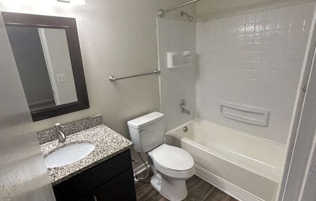 3 beds, 2 baths, 1,326 sqft, $1,870