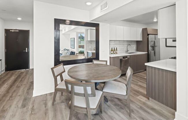 2 beds, 2 baths, 931 sqft, $3,750, Unit 407