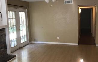 741 SCEPTRE CIR