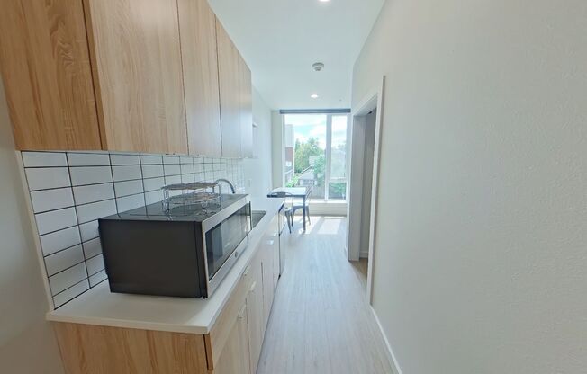Studio, 1 bath, 314 sqft, $1,250, Unit 212