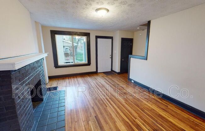 114 N GUILFORD AVE