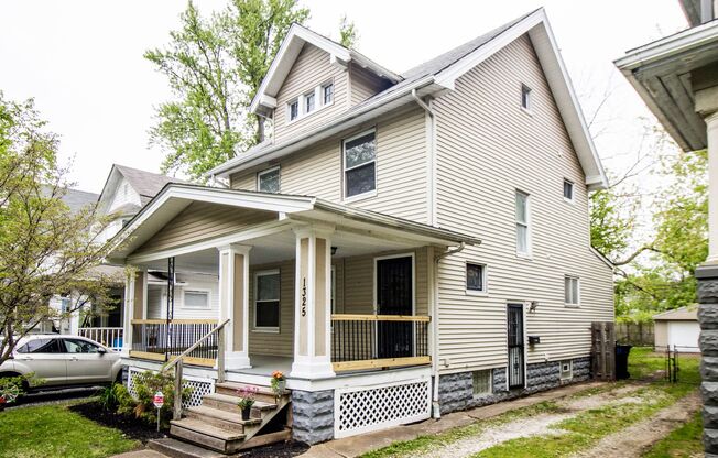 3 bedroom home near Edgewater Park