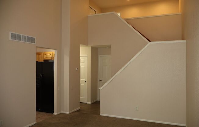 Beautiful 2 Bedroom Townhome Steps from Parks & Schools