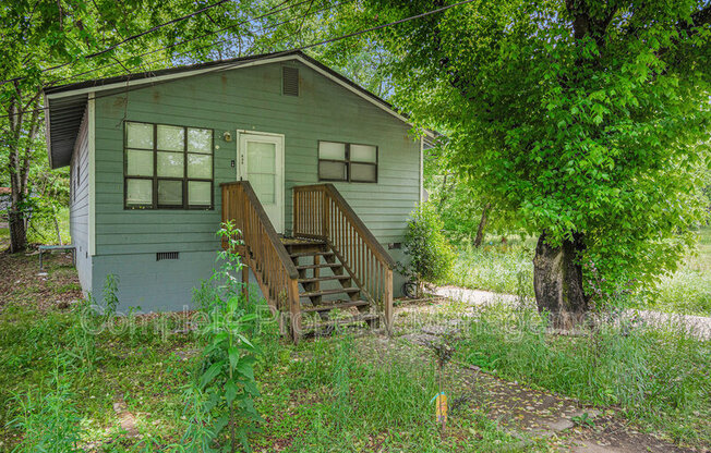 509 37 AVE W