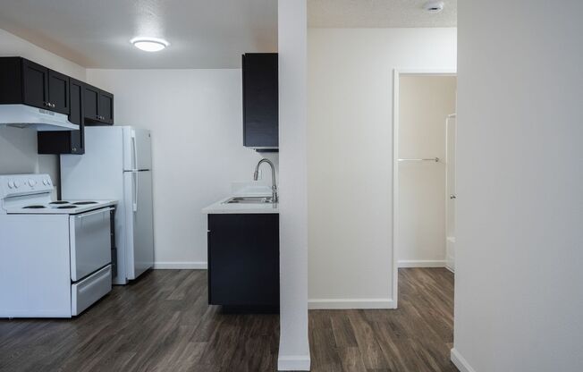 1 bed, 1 bath, 540 sqft, $1,875, Unit 115