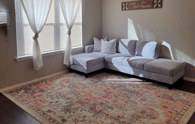 2 beds, 2 baths, $1,006, Unit 324