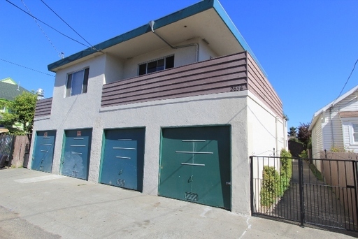 38th Ave. 2656