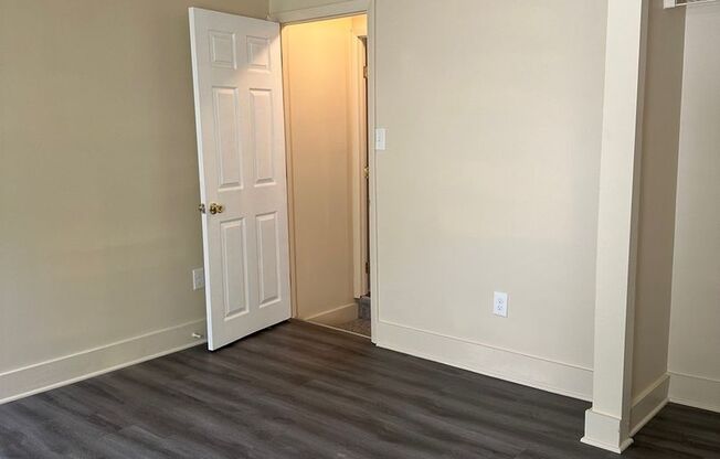 3 beds, 1 bath, $1,575