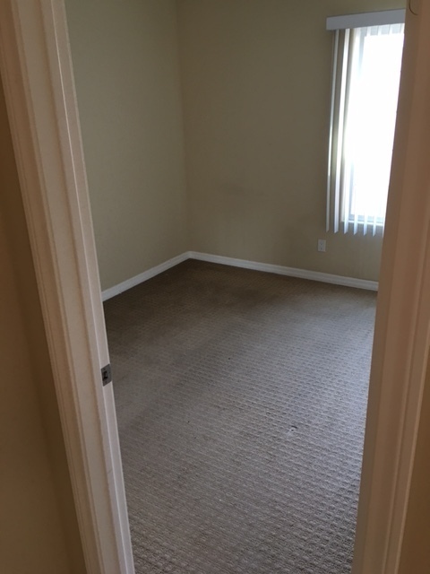 2 beds, 2 baths, $2,650, Unit Unit 284