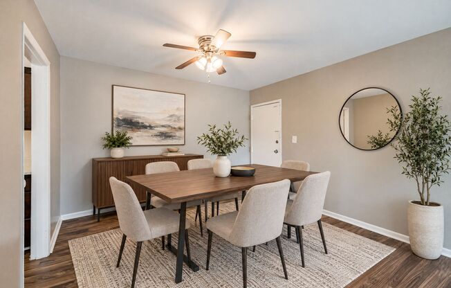 2 beds, 1 bath, 987 sqft, $1,399, Unit 2288-02