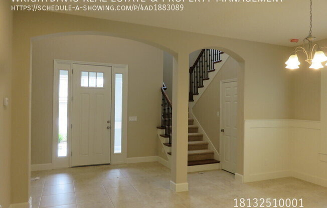 8813 TROPICAL PALM DR