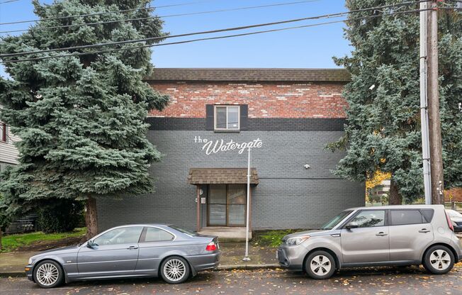 Watergate Apartments