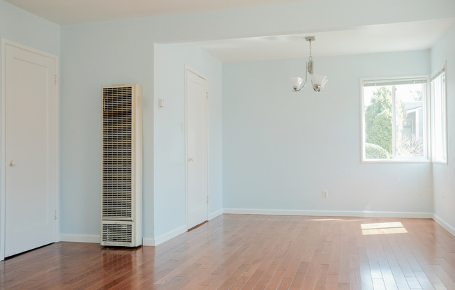 1212 Neilson