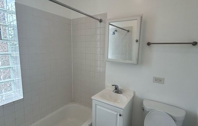 Studio, 1 bath, 650 sqft, $1,350, Unit 4411-2A