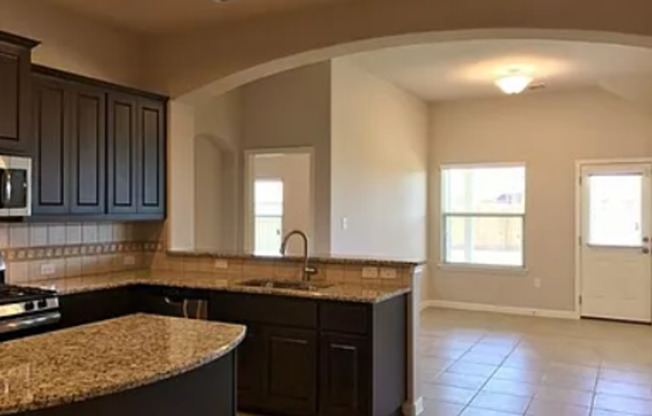 Lake community Home for Lease in Pflugerville - 11712 Masi Loop