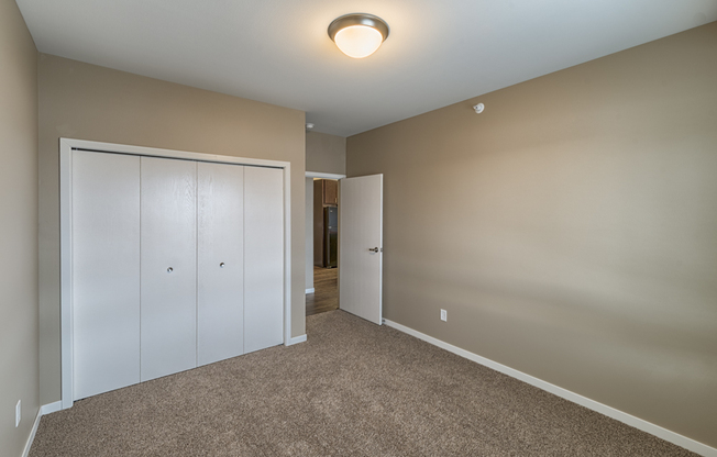 2 beds, 2 baths, 1,044 sqft, $1,360, Unit 207