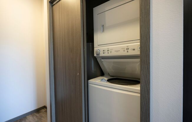 1 bed, 1 bath, 645 sqft, $1,095, Unit 4636 307