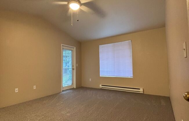 1 bed, 1 bath, 532 sqft, $1,400, Unit 238