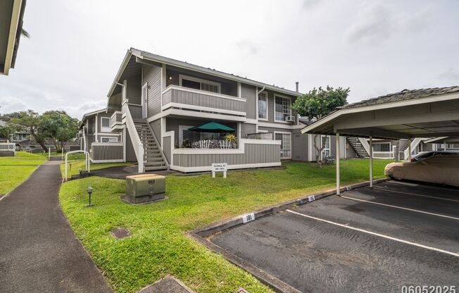 $2700 / 2 BED / 1 BATH IN WAIPIO