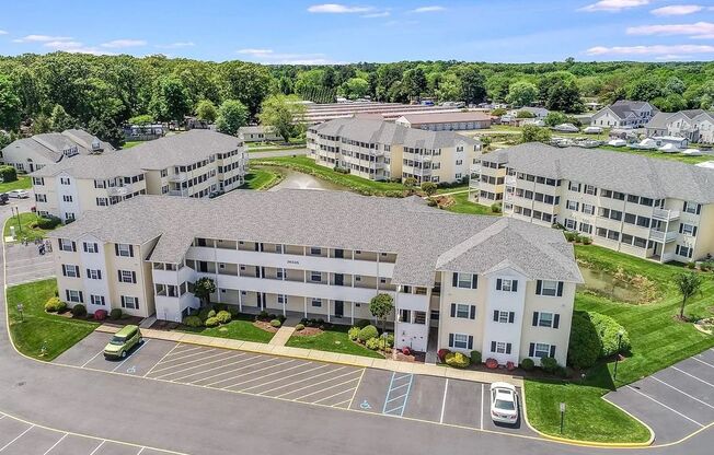 Funished condo located on RT1, just a short drive to the beach and walkable to area shopping.